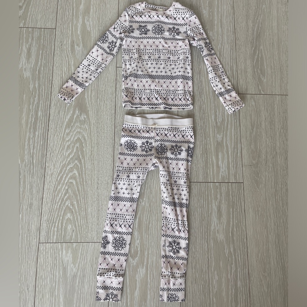 SKIMS Kids Logo Pointelle Set Pajama PJ's Cream Fair Isle Size 4